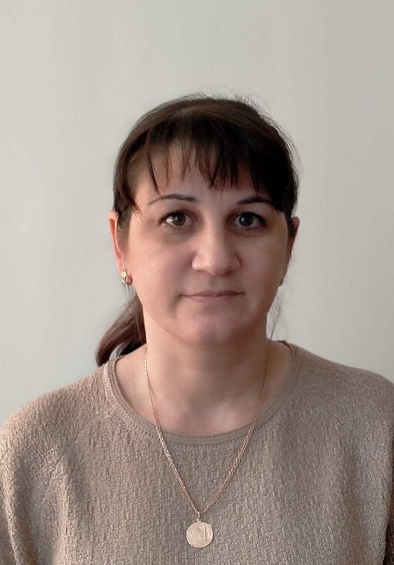Амина Камоловна Мирзаева.